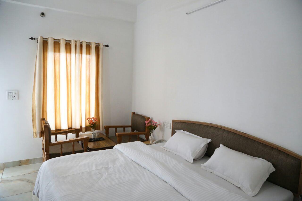 בהאראטפור Hotel Anokhi מראה חיצוני תמונה